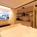 Deha & Lejlighedshotel