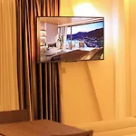 Deha & 4* Tirana