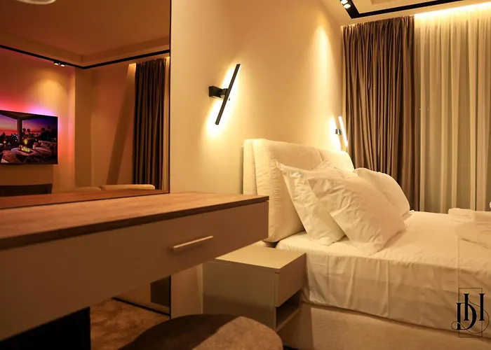 Deha & Apartmanhotel 4*